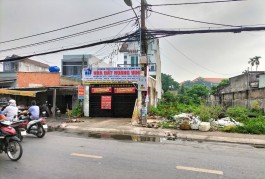 Bán đất mặt phố Phan Văn Hớn, xã Xuân Thới Thượng, giá 10 + x tỷ